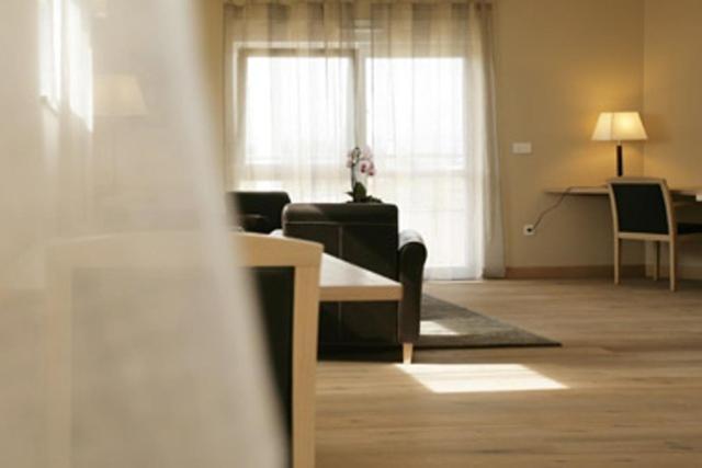 Les Logis D'Espale Sausheim Ruang foto