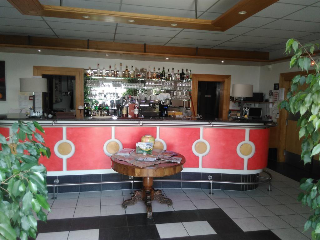 Les Logis D'Espale Sausheim Bagian luar foto
